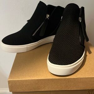 Steve Madden wedge sneaker